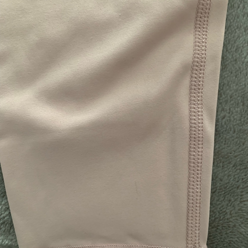 BNWT pink Leggings - Picture 8 of 8